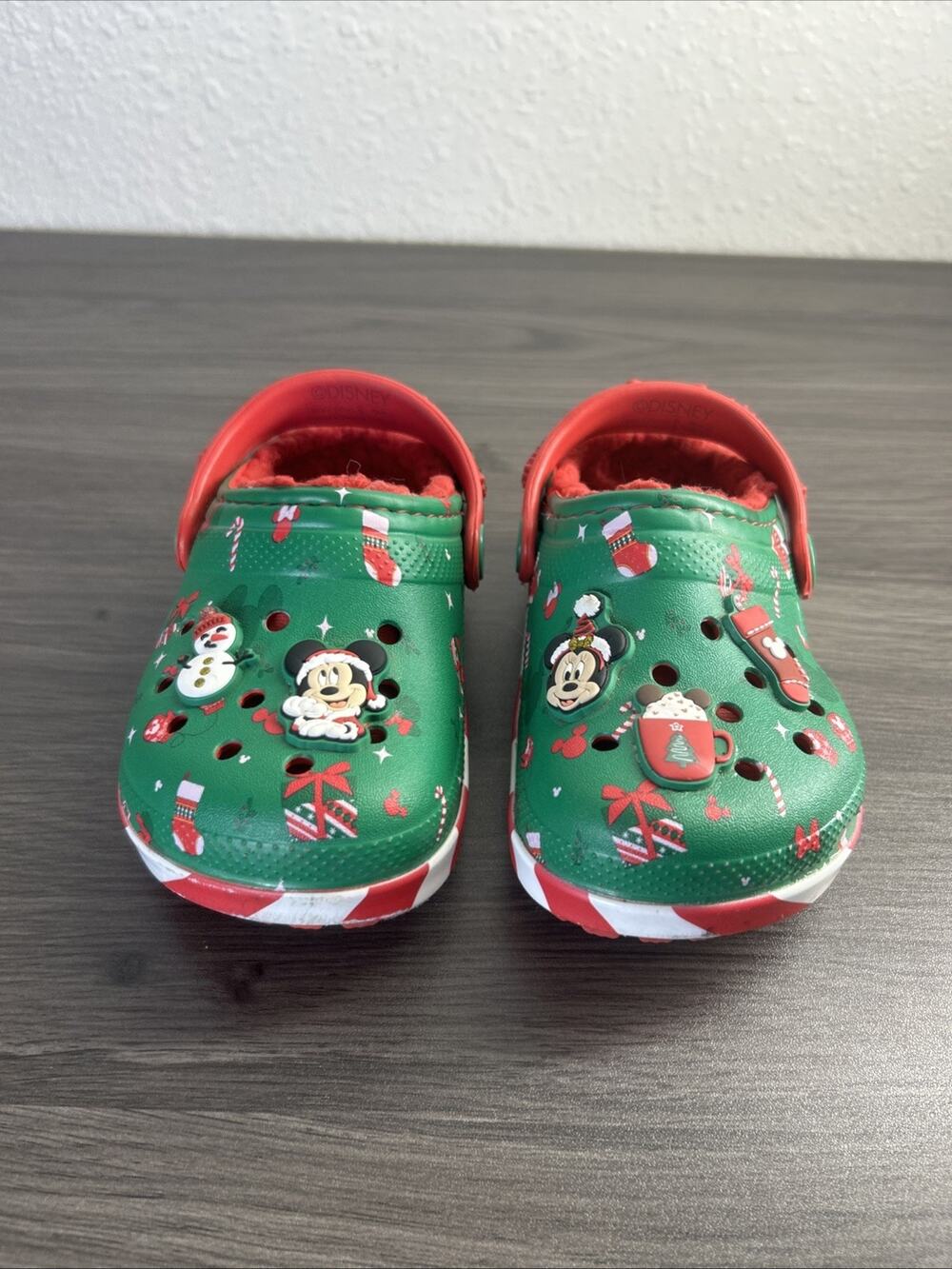 Disney Mickey Minnie Christmas Crocs C7 Toddler Lined Clogs Holiday Fuzzy Shoes